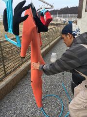 ウェットスーツへのコーティング
